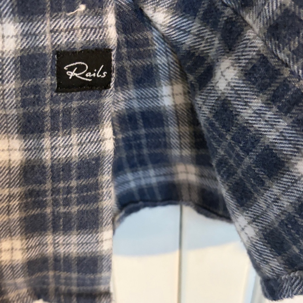 Rails Lennox Plaid Button Up Shirt In Navy White size small - Picture 5 of 6